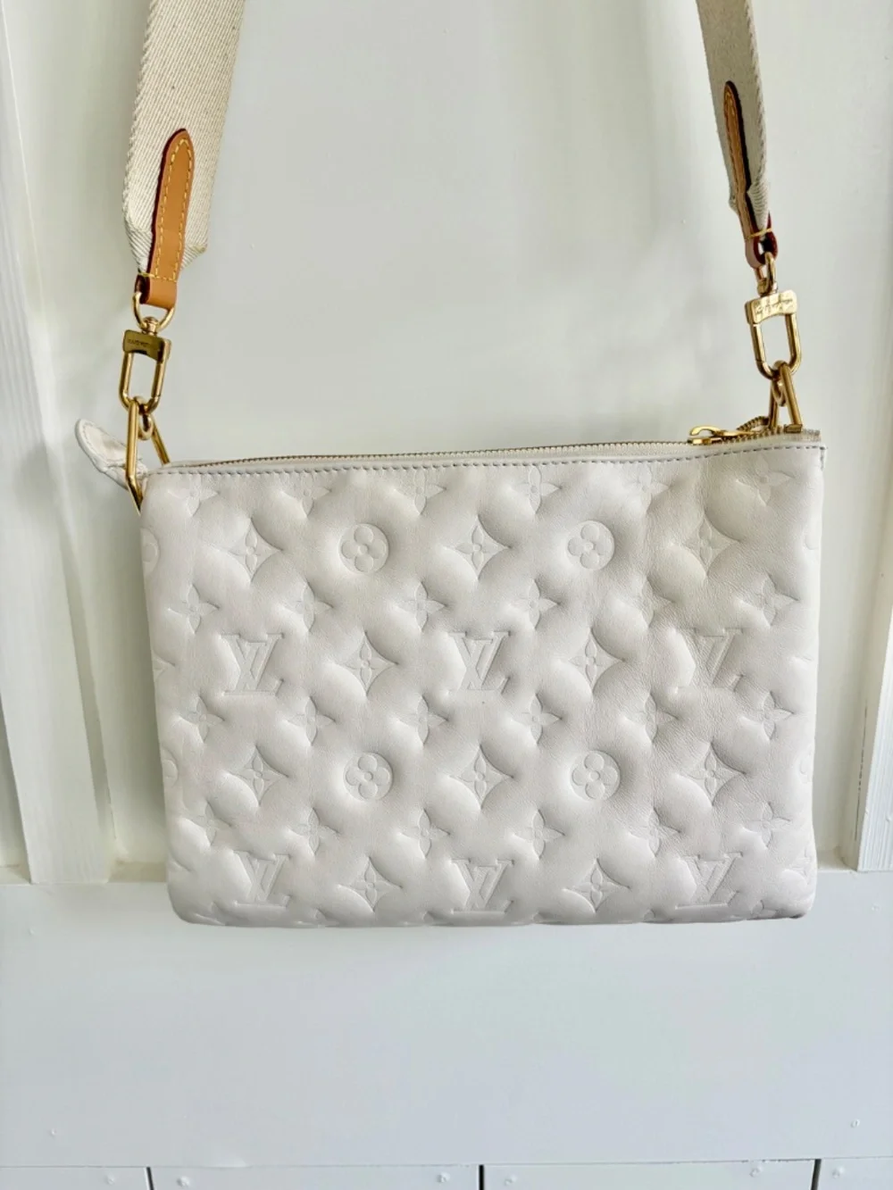 Louis Vuitton Coussin PM – Cream/Off White Monogram Embossed Lambskin | Includes